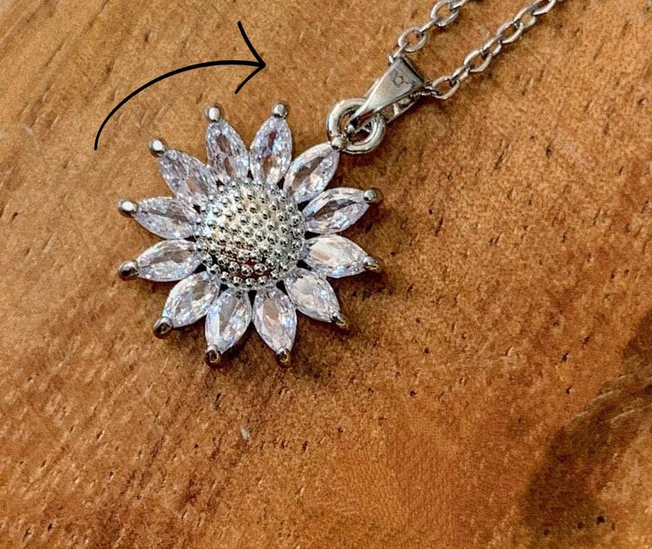 Collar Girasol Giratorio Plateado